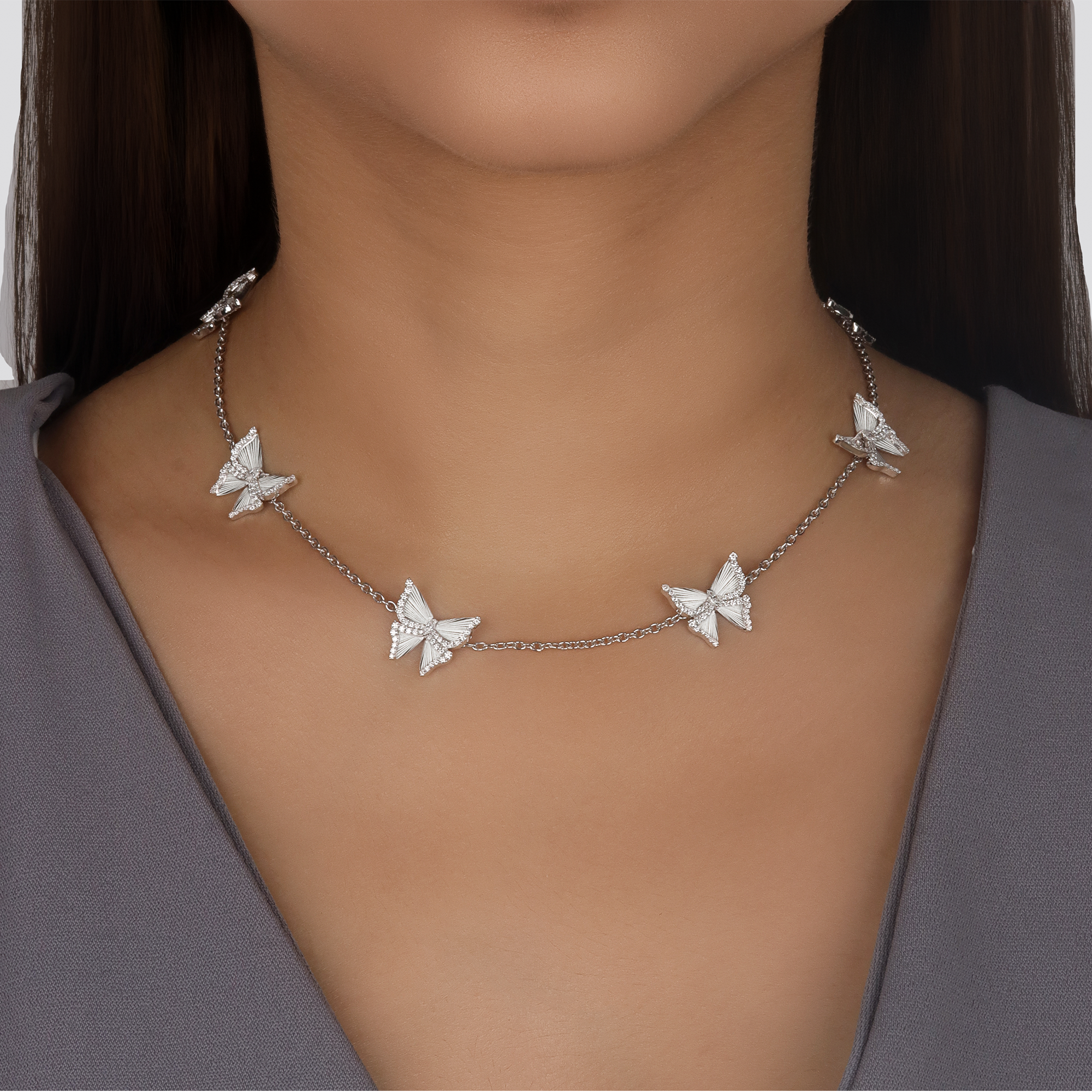Avia Necklace, Multiple Motifs