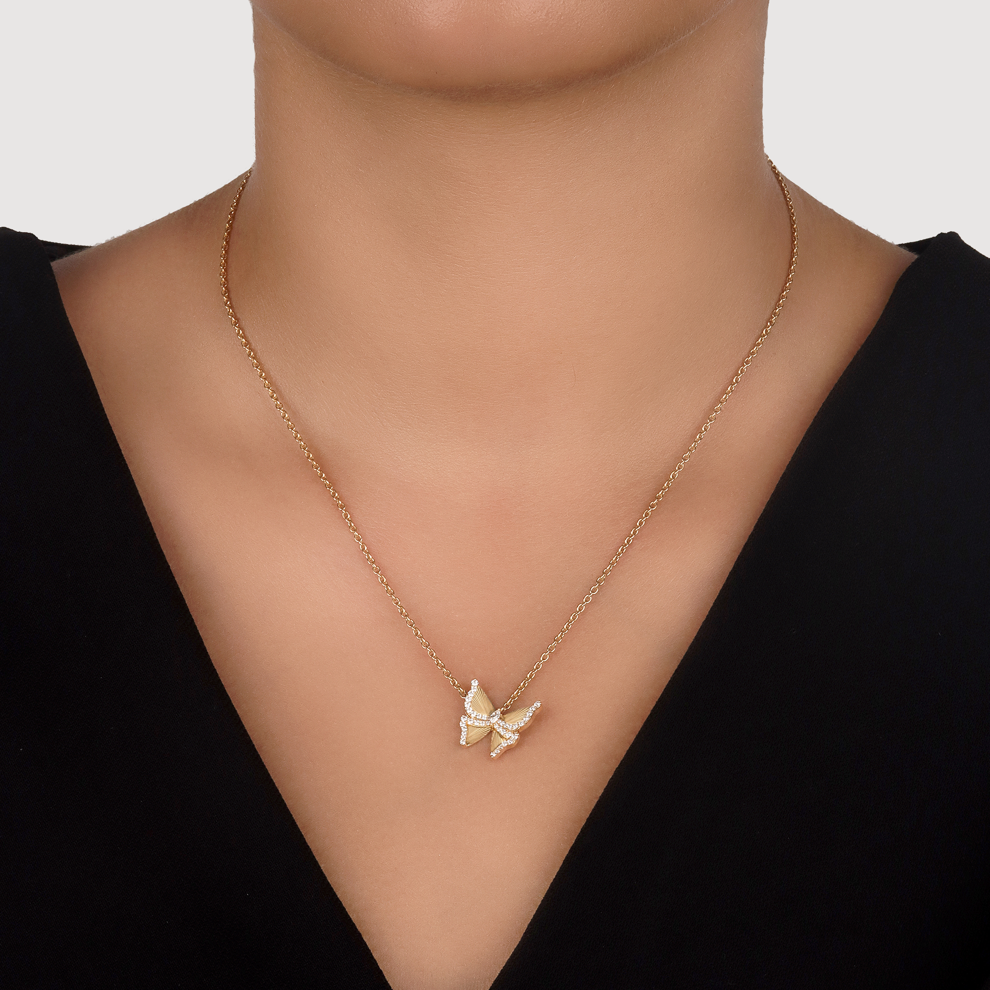 Avia Pendant, Petite