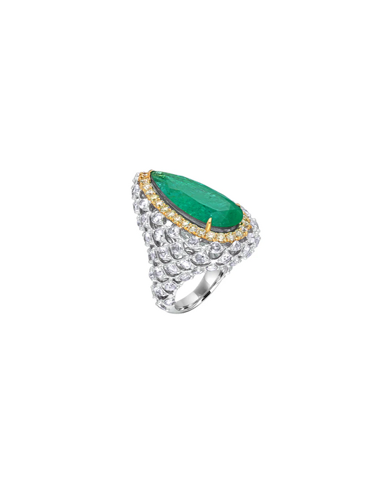 Emerald Regal Ring