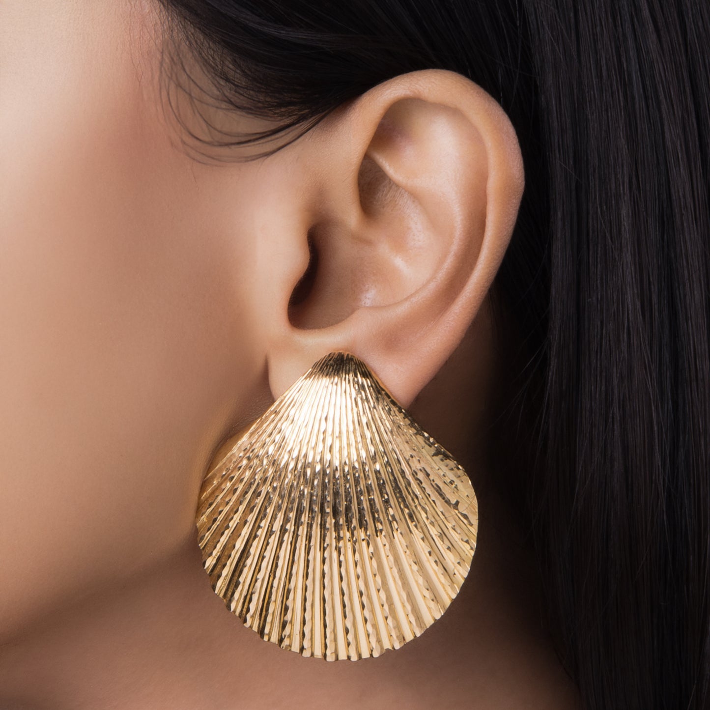 Helios Seashell Earrings