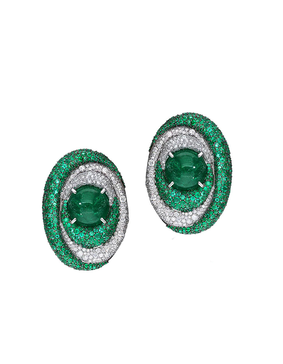 Pair of emerald and diamond earrings 