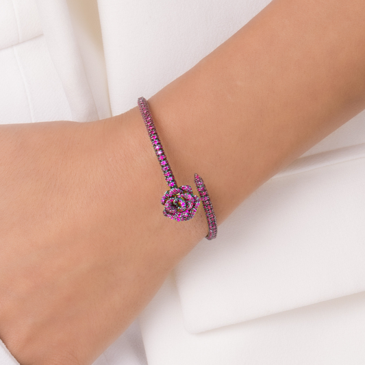 La Vie En Rose Ruby Bracelet, Single Motif